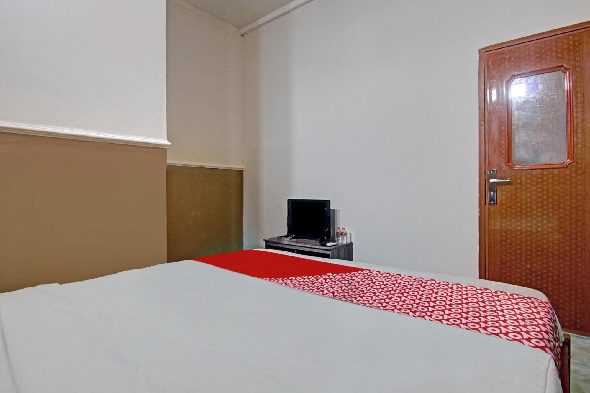 Super Oyo 90358 Poris Residence Syariah Тангеранг Екстериор снимка