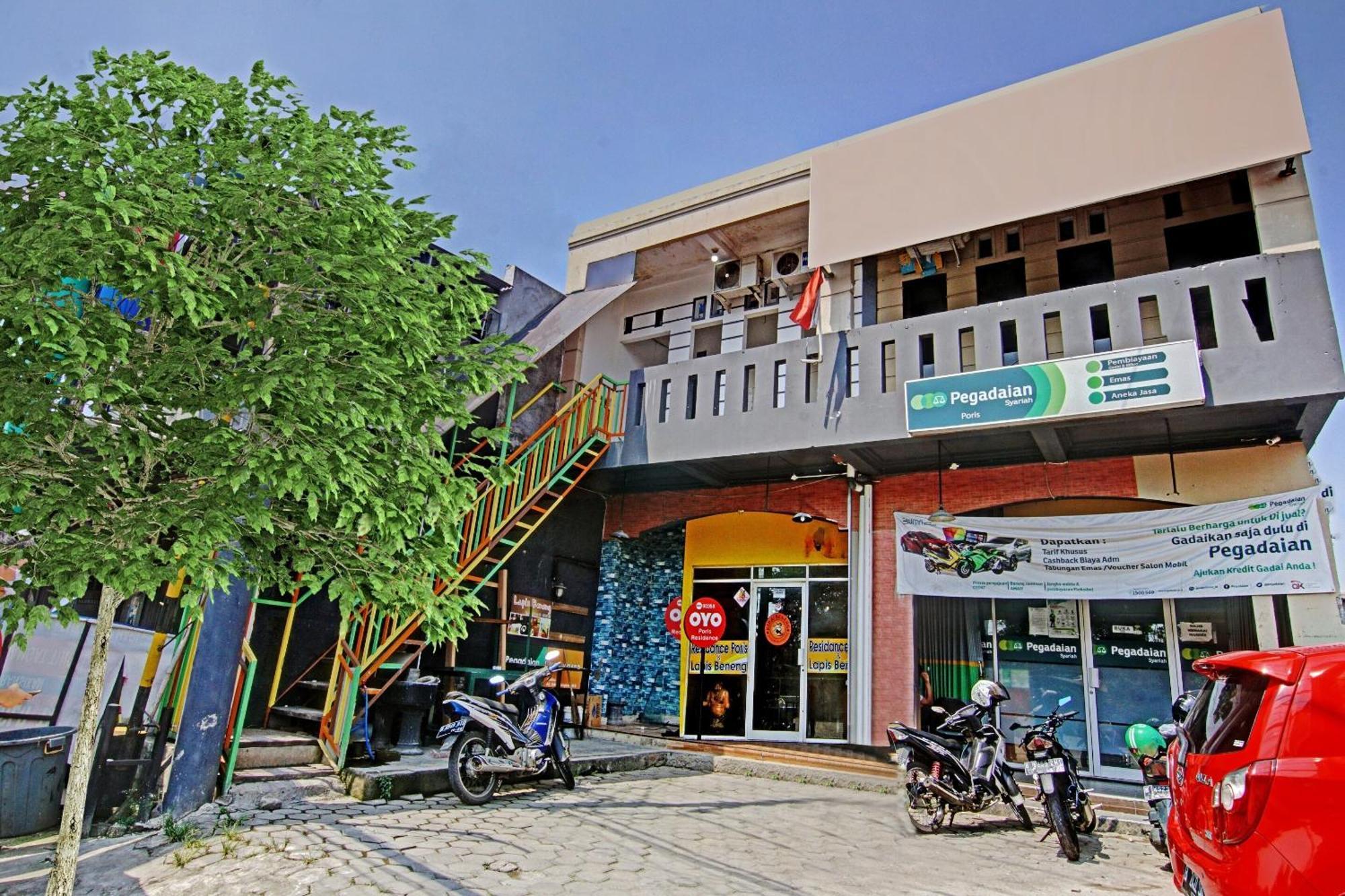 Super Oyo 90358 Poris Residence Syariah Тангеранг Екстериор снимка
