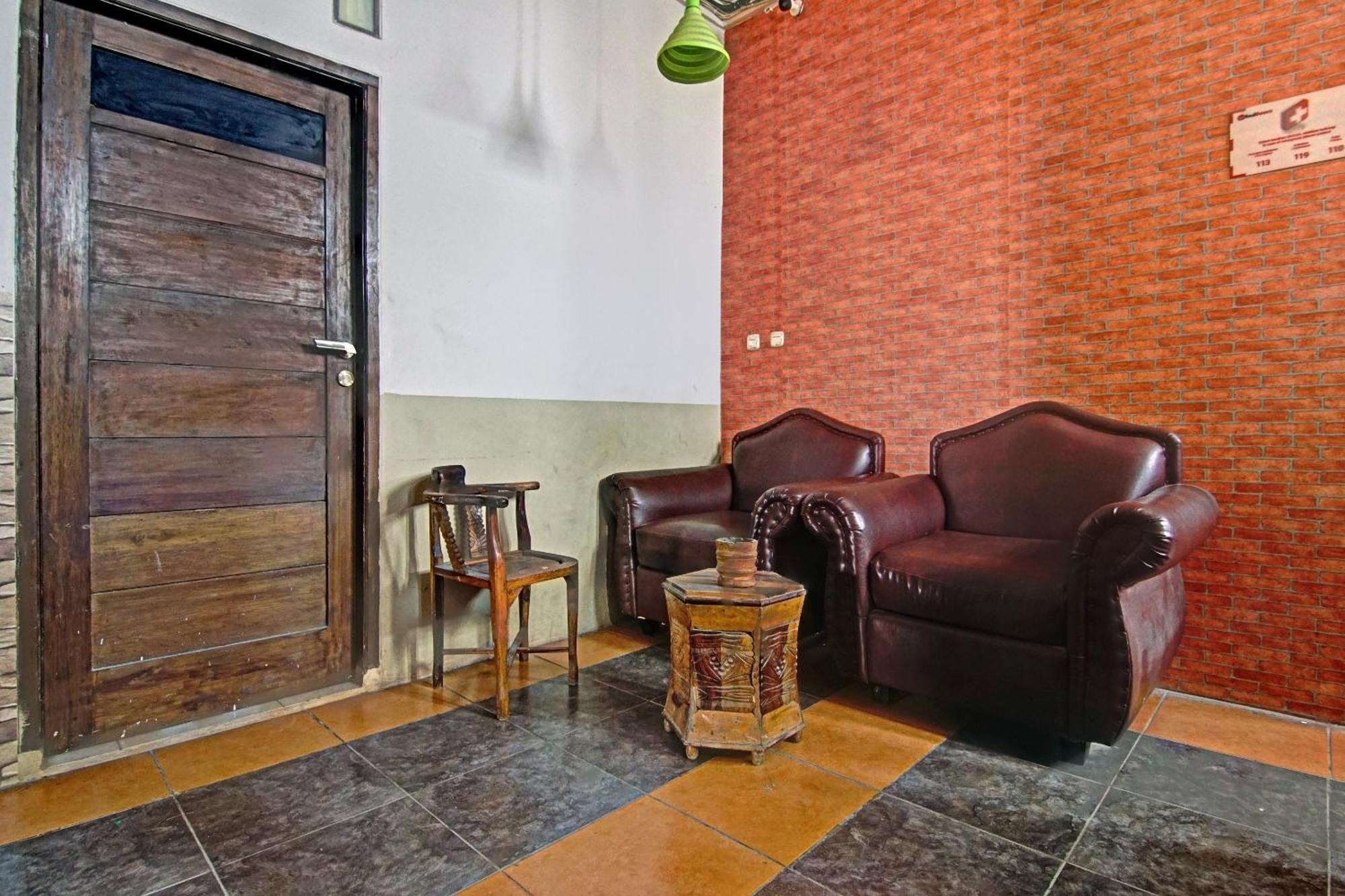 Super Oyo 90358 Poris Residence Syariah Тангеранг Екстериор снимка